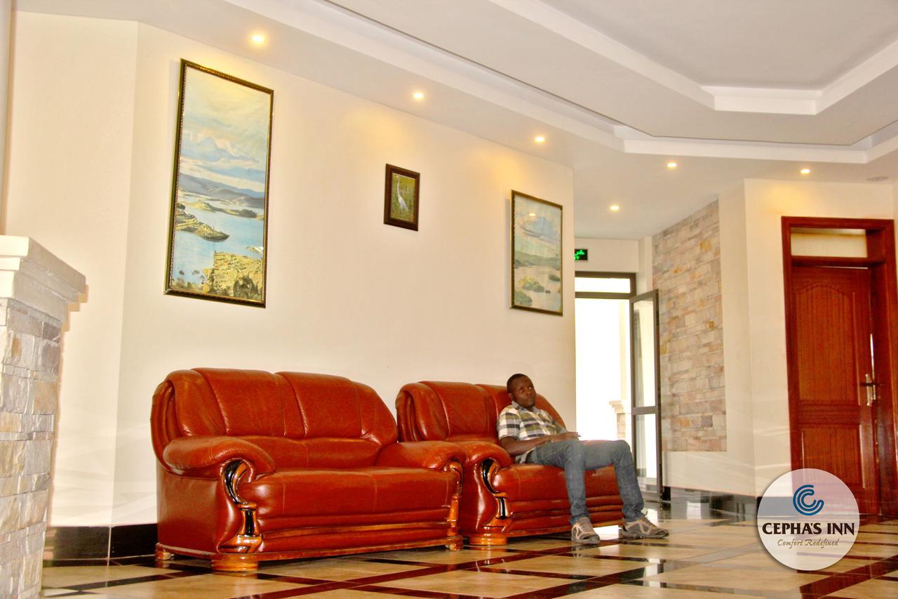 Cepha'S Inn Kabale Extérieur photo