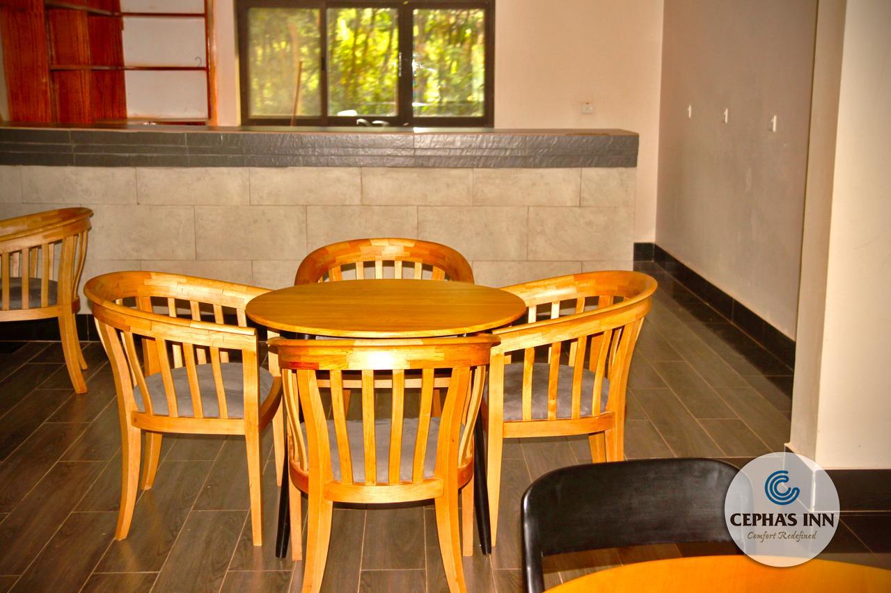 Cepha'S Inn Kabale Extérieur photo