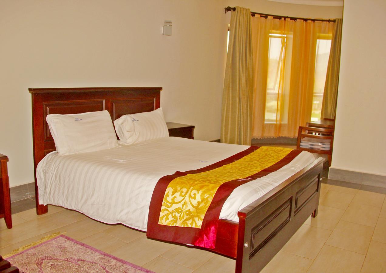 Cepha'S Inn Kabale Extérieur photo